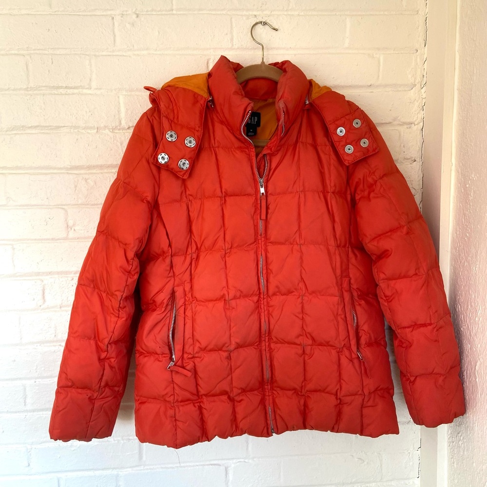 Vintage Gap Bright Orange Puffer Jacket Coat (M), Zip up, removable hood